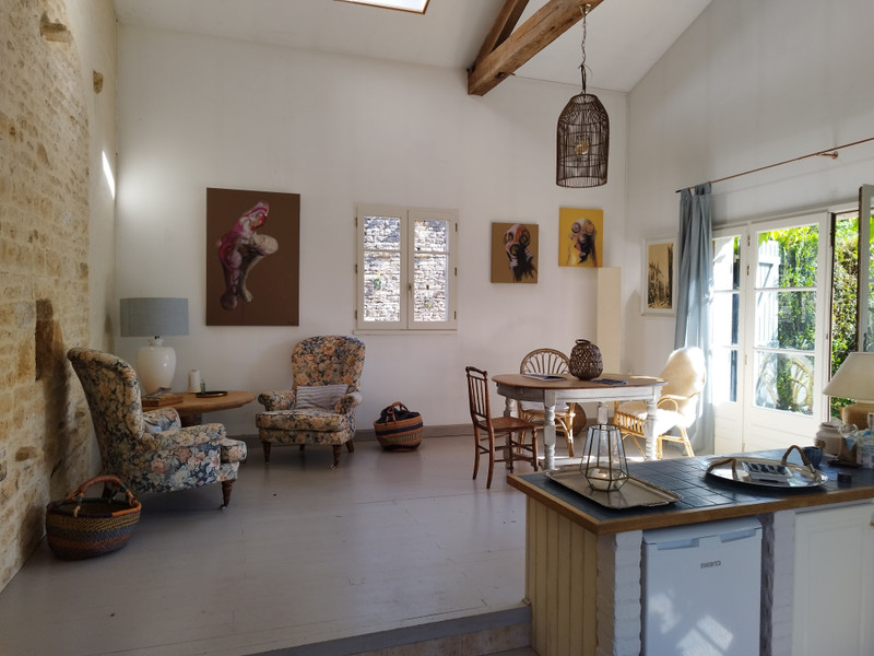 French property for sale in Mairé-Levescault, Deux-Sèvres - €175,000 - photo 4