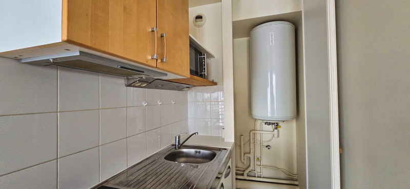 French property for sale in Paris 16e Arrondissement, Paris - €340,000 - photo 5