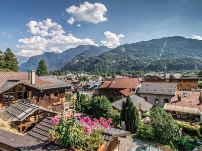 French property for sale in Samoëns, Haute-Savoie - €1,400,000 - photo 3