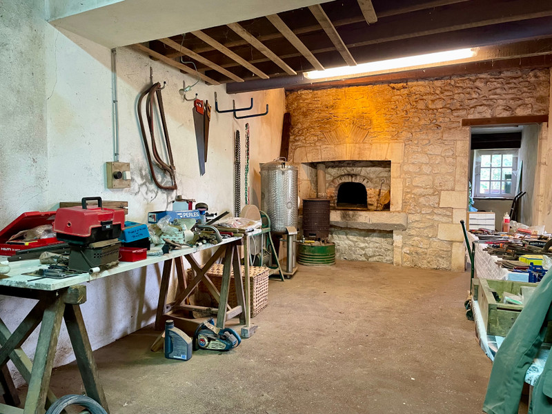 French property for sale in Cognac, Charente - €379,480 - photo 13