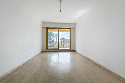 French property for sale in Nice, Alpes-Maritimes - €545,000 - photo 5