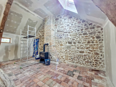 French property for sale in Beaubery, Saône-et-Loire - €244,000 - photo 8