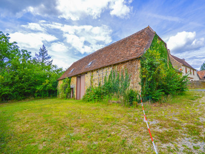Grange à vendre à Saint-Sulpice-d'Excideuil, Dordogne, Aquitaine, avec Leggett Immobilier