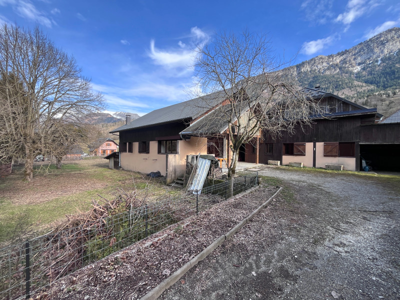 Ski property for sale in Aillons Margeriaz - €399,000 - photo 1