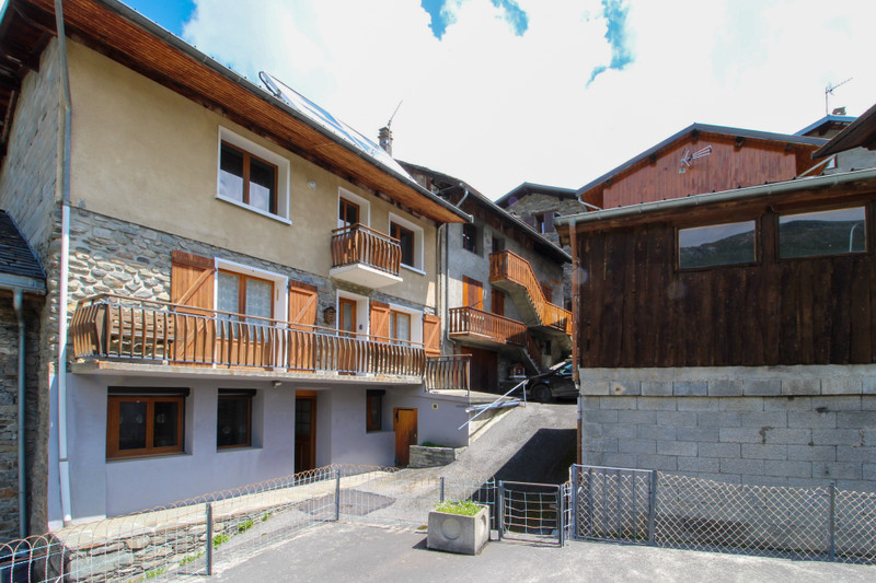 French property for sale in Saint-Martin-de-Belleville, Savoie - €690,000 - photo 10