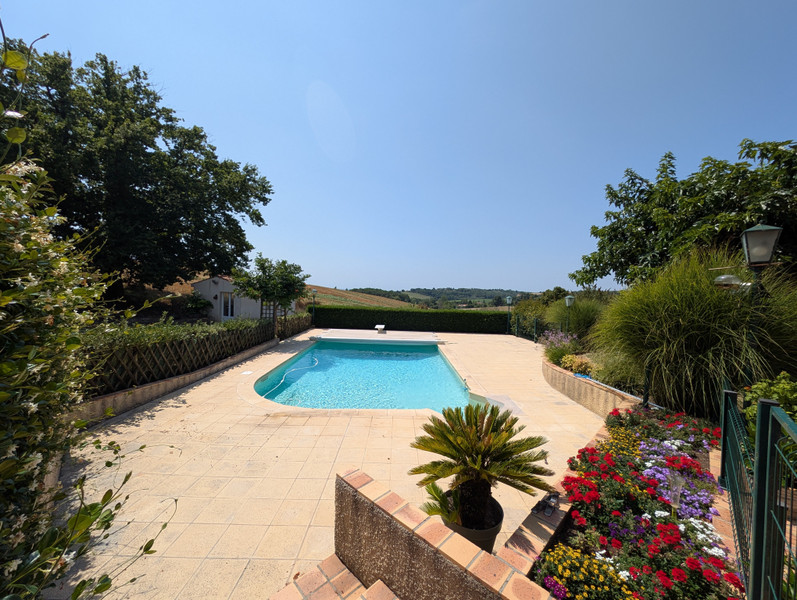 French property for sale in Virazeil, Lot-et-Garonne - €370,000 - photo 3