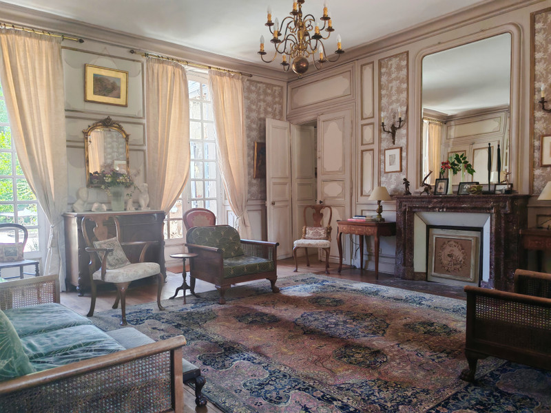 French property for sale in Theneuille, Allier - €1,100,000 - photo 2