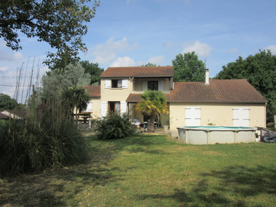Maison à vendre à Château-Garnier, Vienne, Poitou-Charentes, avec Leggett Immobilier