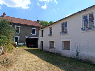 Maison à vendre à Saint-Sulpice-Laurière, Haute-Vienne, Limousin, avec Leggett Immobilier