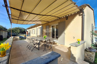 Propriété à vendre à Apt, Vaucluse - 366 000 € - photo n°1
