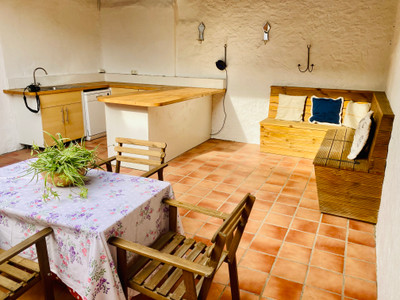 Maison à vendre à Homps, Aude, Languedoc-Roussillon, avec Leggett Immobilier