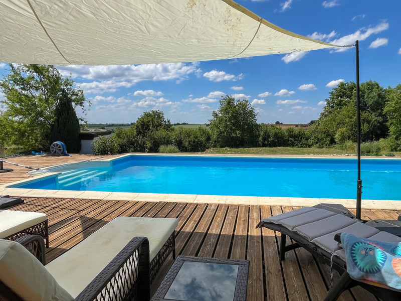 French property for sale in Chef-Boutonne, Deux-Sèvres - €339,200 - photo 1