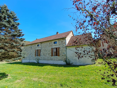 French property for sale in Auzances, Creuse - €286,000 - photo 1