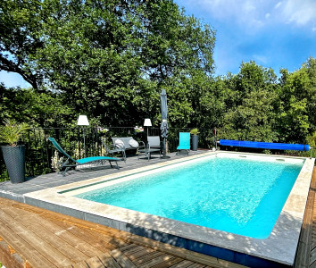 French property for sale in Apt, Vaucluse - €767,000 - photo 1