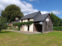 Maison à vendre à Saint-Nicolas-des-Bois, Manche - 197.154 € - photo 1