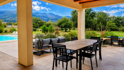 French property for sale in Laroque-des-Albères, Pyrénées-Orientales - €1,260,000 - photo 4