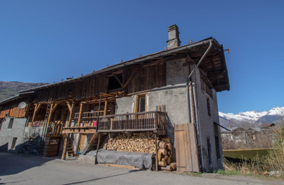 Maison à vendre à LES ARCS, Savoie, Rhône-Alpes, avec Leggett Immobilier