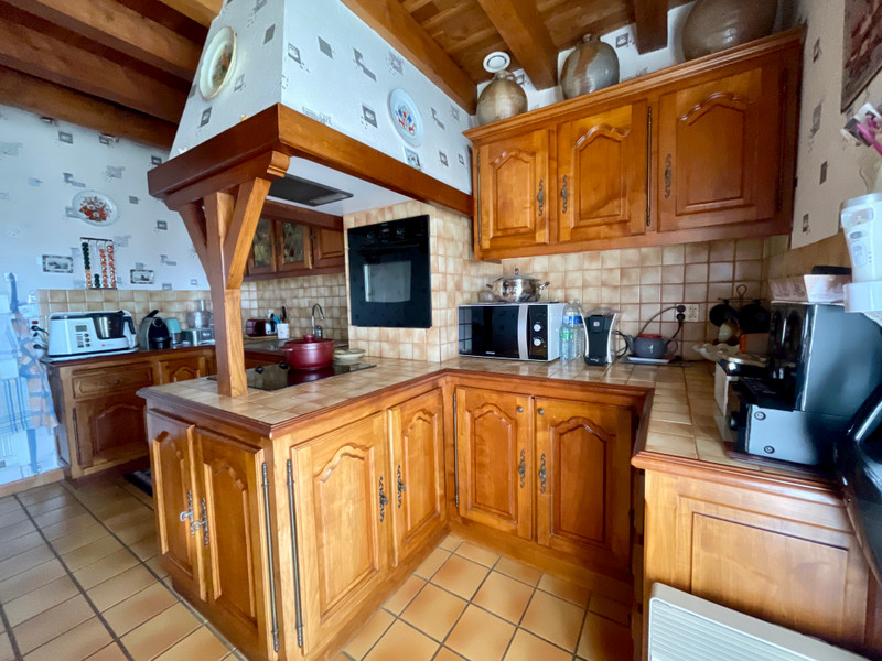 French property for sale in Thiviers, Dordogne - €265,700 - photo 5