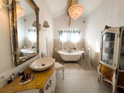 French property for sale in La Teste-de-Buch, Gironde - €598,000 - photo 5