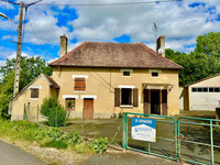 Propriété à vendre à Coulonges, Vienne - 66 600 € - photo n°1
