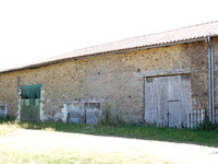 Grange à vendre à Mouzon, Charente - 51 600 € - photo 7