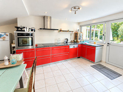 French property for sale in Saint-Maigrin, Charente-Maritime - €649,950 - photo 5