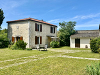 Propriété à vendre à Ballans, Charente-Maritime - 224 950 € - photo n°1