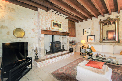 French property for sale in Lavardac, Lot-et-Garonne - €240,000 - photo 3