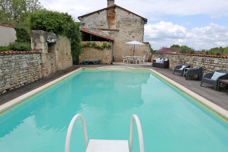 French property for sale in Vendoire, Dordogne - &#8364;230,000 - photo 10
