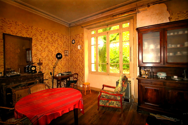 French property for sale in Aubenas, Ardèche - €310,000 - photo 4
