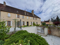 Terrace for sale in Bourbon-Lancy Saône-et-Loire Burgundy