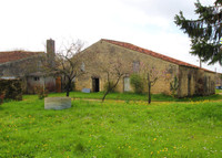 property to renovate for sale in NéréCharente-Maritime Poitou_Charentes