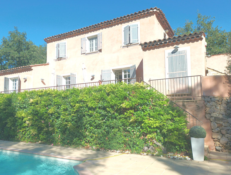 Maison à vendre à Entrecasteaux, Var - 875.000 € - photo 1