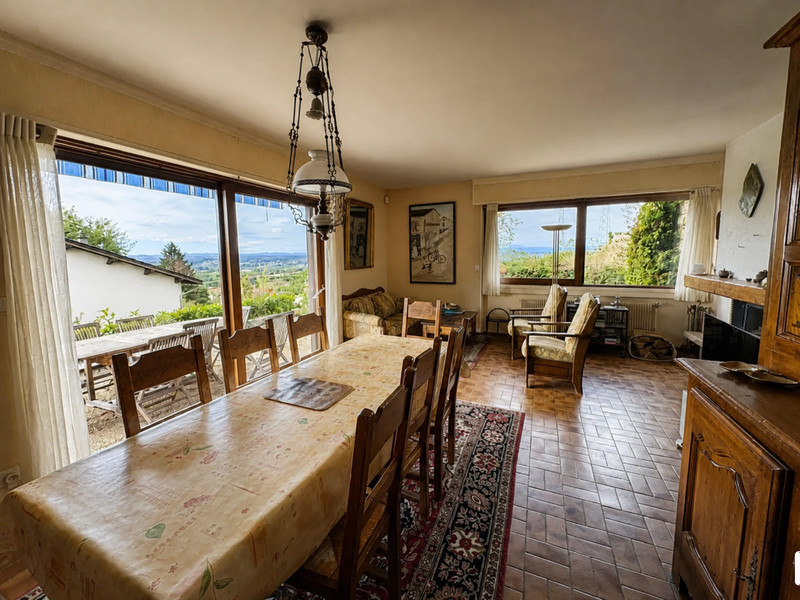 French property for sale in Thiers, Puy-de-Dôme - €211,500 - photo 2