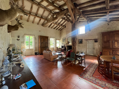 French property for sale in Pellegrue, Gironde - €700,000 - photo 9