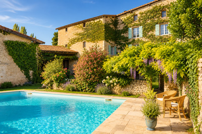 house for sale in Deux-Sèvres