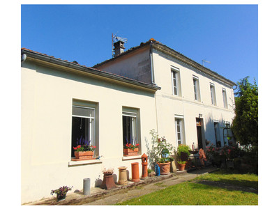 Maison à vendre à Rouffiac, Charente-Maritime, Poitou-Charentes, avec Leggett Immobilier
