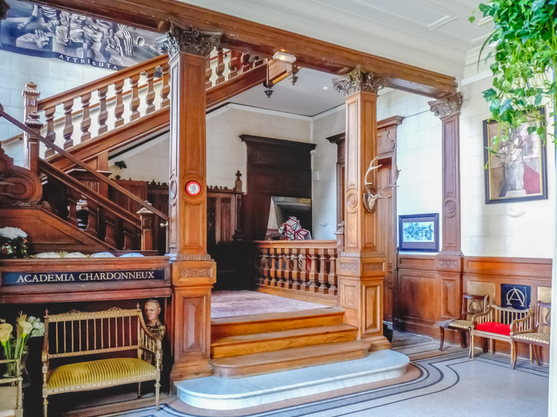 French property for sale in Le Mans, Sarthe - €1,275,000 - photo 2