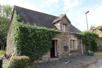 French property, houses and homes for sale in Merléac Côtes-d'Armor Brittany