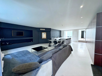 French property for sale in Clermont-Ferrand, Puy-de-Dôme - €250,000 - photo 1