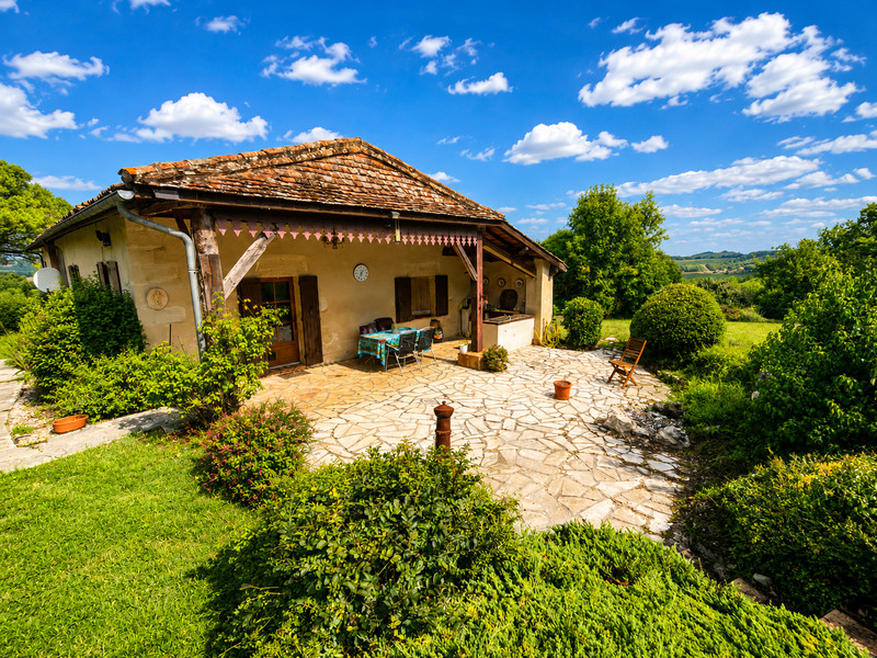 French property for sale in Coulx, Lot-et-Garonne - €249,500 - photo 9
