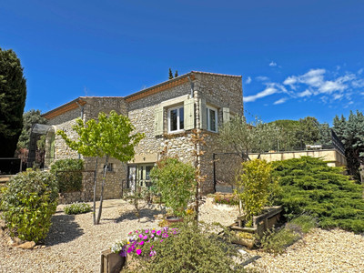 Maison à vendre à Saint-Pantaléon-les-Vignes, Drôme, Rhône-Alpes, avec Leggett Immobilier