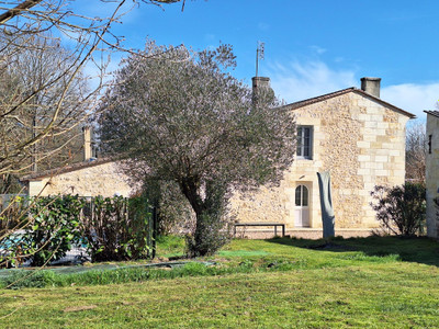 French property for sale in Tarnès, Gironde - €689,000 - photo 1