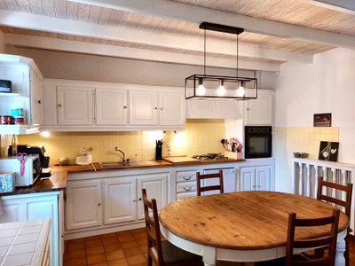 French property for sale in Saint-Quentin-de-Caplong, Gironde - €399,000 - photo 2