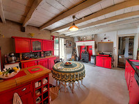 Maison à vendre à Bouteilles-Saint-Sébastien, Dordogne - 297.995 € - photo 2