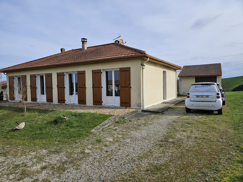 Vente Maison 106m² 4 Pièces à Razac-sur-l'Isle (24430) - Leggett Immobilier