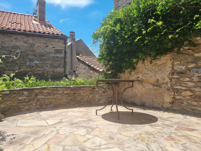 French property for sale in Vieussan, Hérault - €109,000 - photo 1