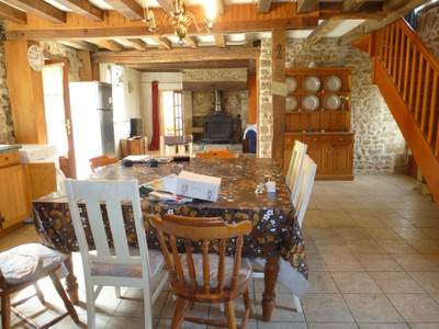 French property for sale in Bussière-Dunoise, Creuse - €109,000 - photo 4