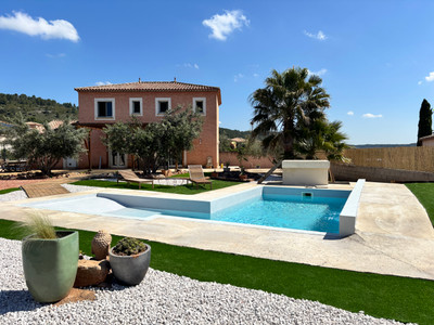 Maison à vendre à Cébazan, Hérault, Languedoc-Roussillon, avec Leggett Immobilier