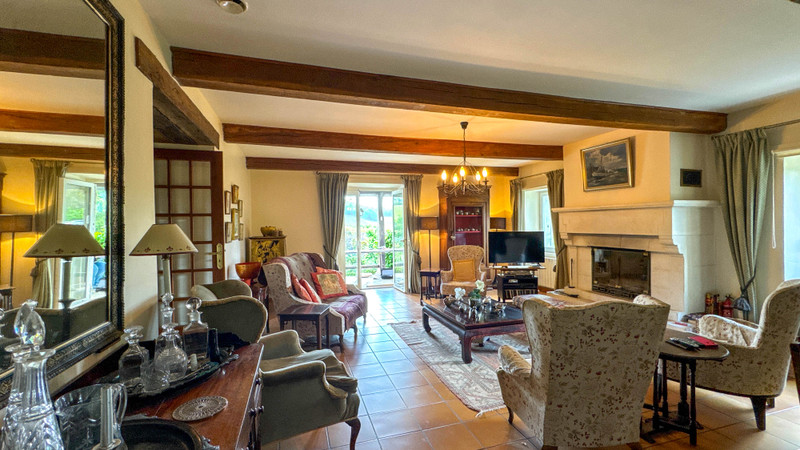 French property for sale in Montcuq-en-Quercy-Blanc, Lot - €424,000 - photo 2